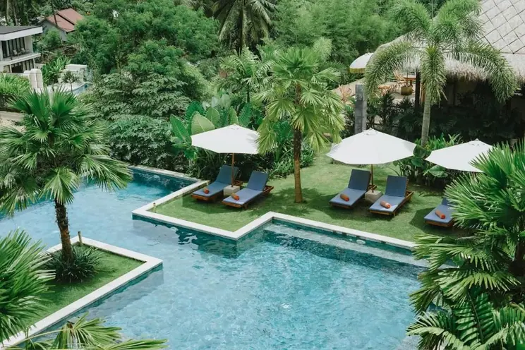 BASECAMP: PORTER HOTEL IN THE JUNGLE - photo 3